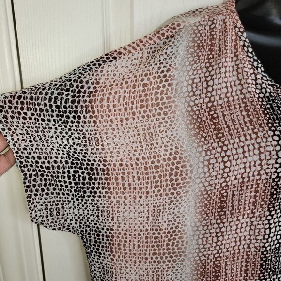 Cabi Nwt #240 Cover up tee shirt top semi sheer size small - Picture 4 of 6